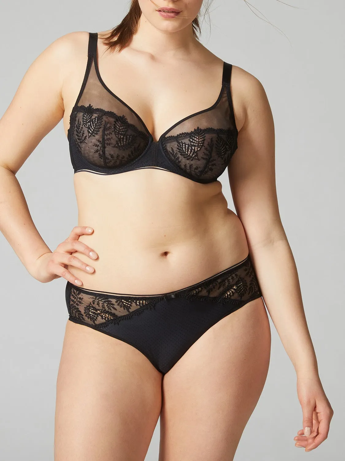 Bloom Full Coverage Plunge - Black