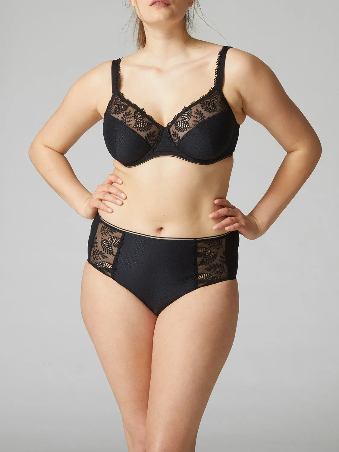 Bloom Full Cup - Black