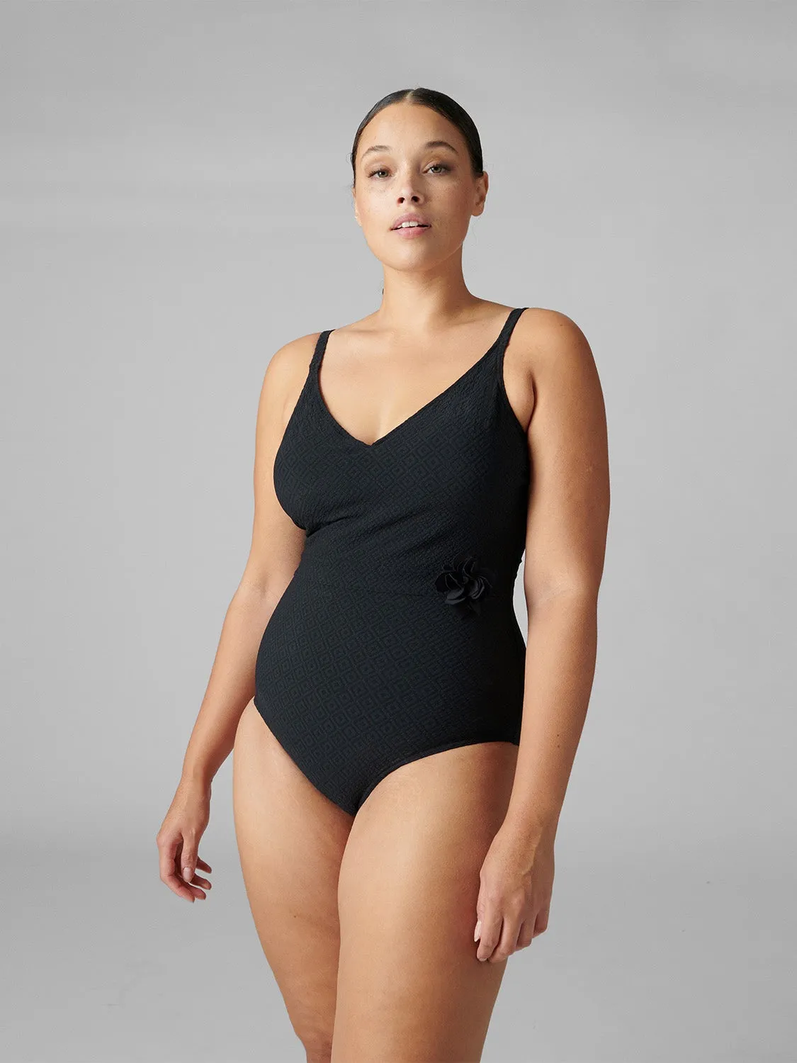 Dune Wireless Padded One-Piece - Black