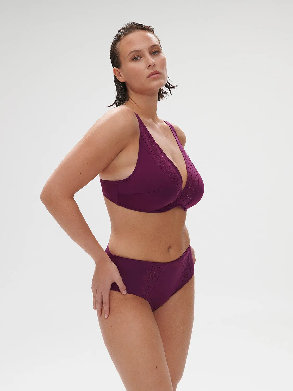 Hoya Underwire Plunge - Blackberry