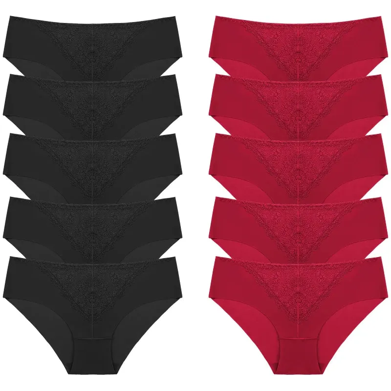 LaceLuxe Panty Set