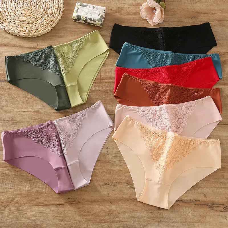 LaceLuxe Panty Set
