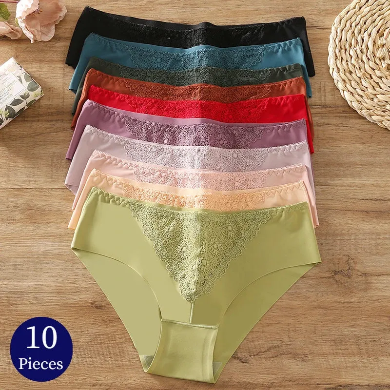 LaceLuxe Panty Set
