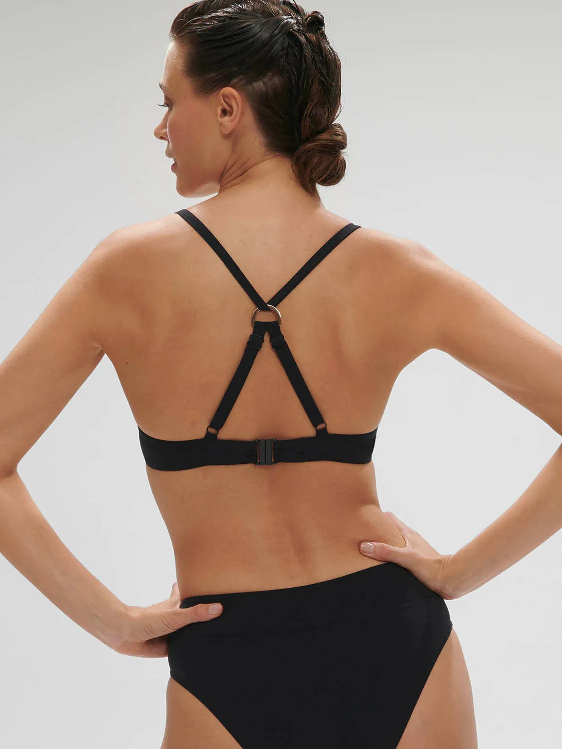 Palmeraie Underwire Plunge - Black