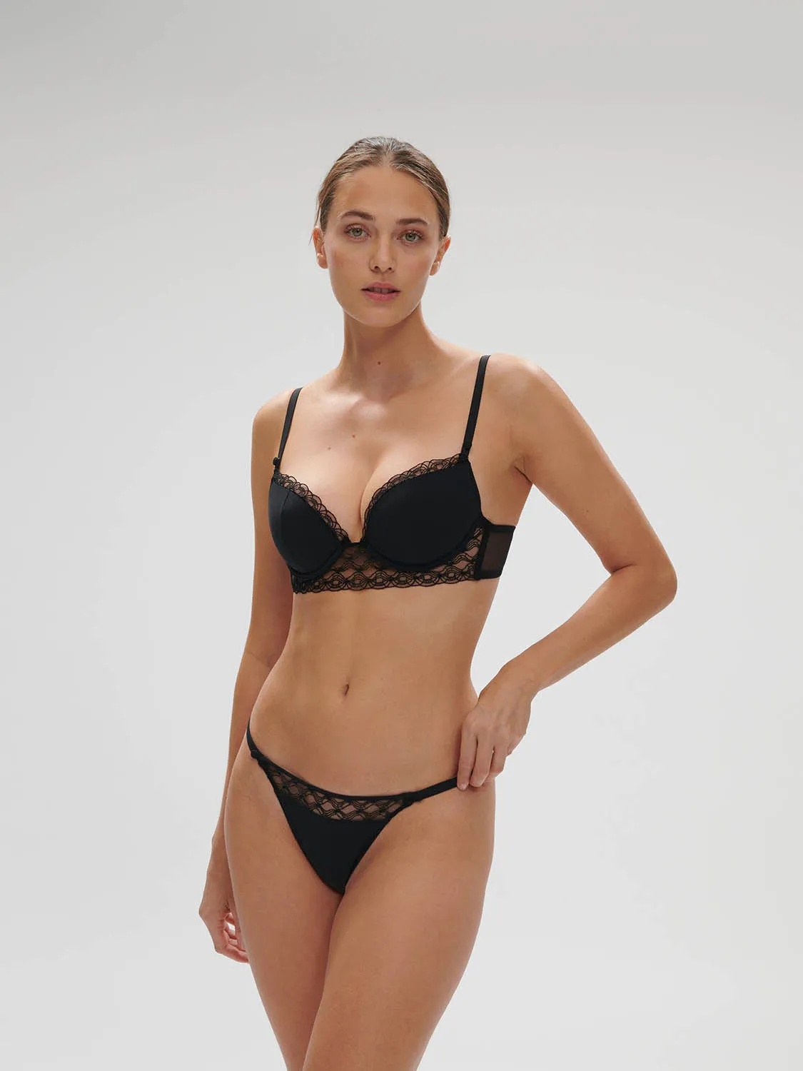 Rose Push-Up - Black