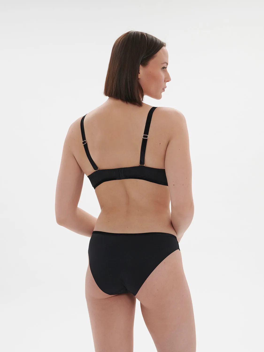 Scenario Sheer Demi - Black