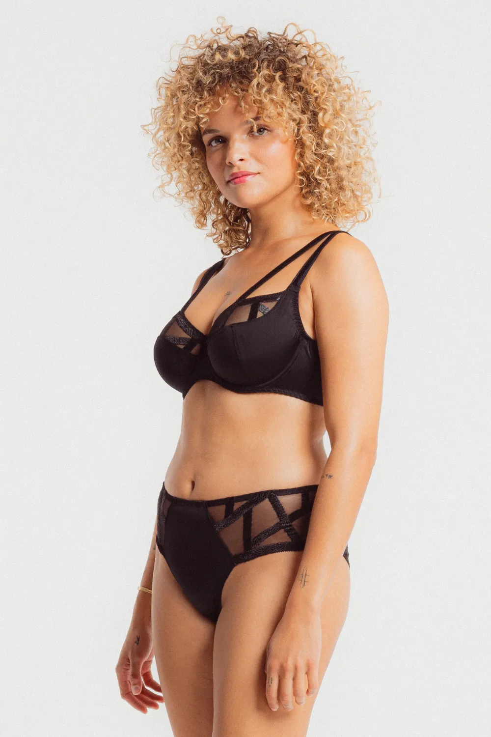 Srie Embroidery Full Cup Bra